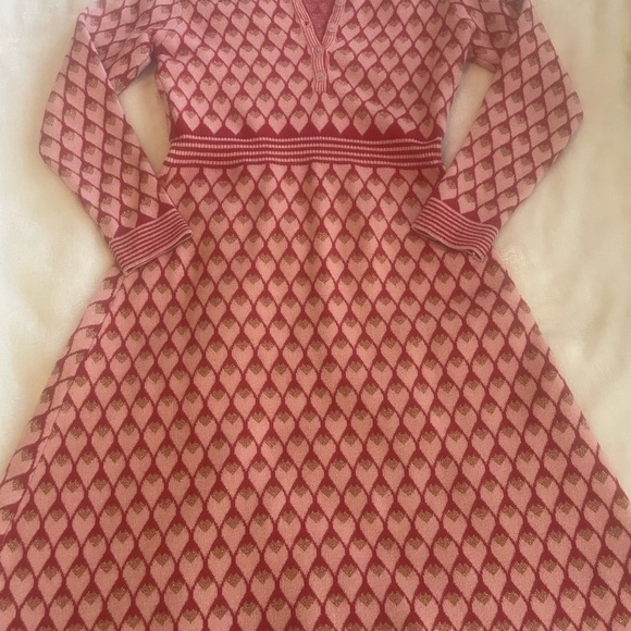 M sweater dress red pink gold hearts a-line fitted tapered feminine small ? - Picture 4 of 10
